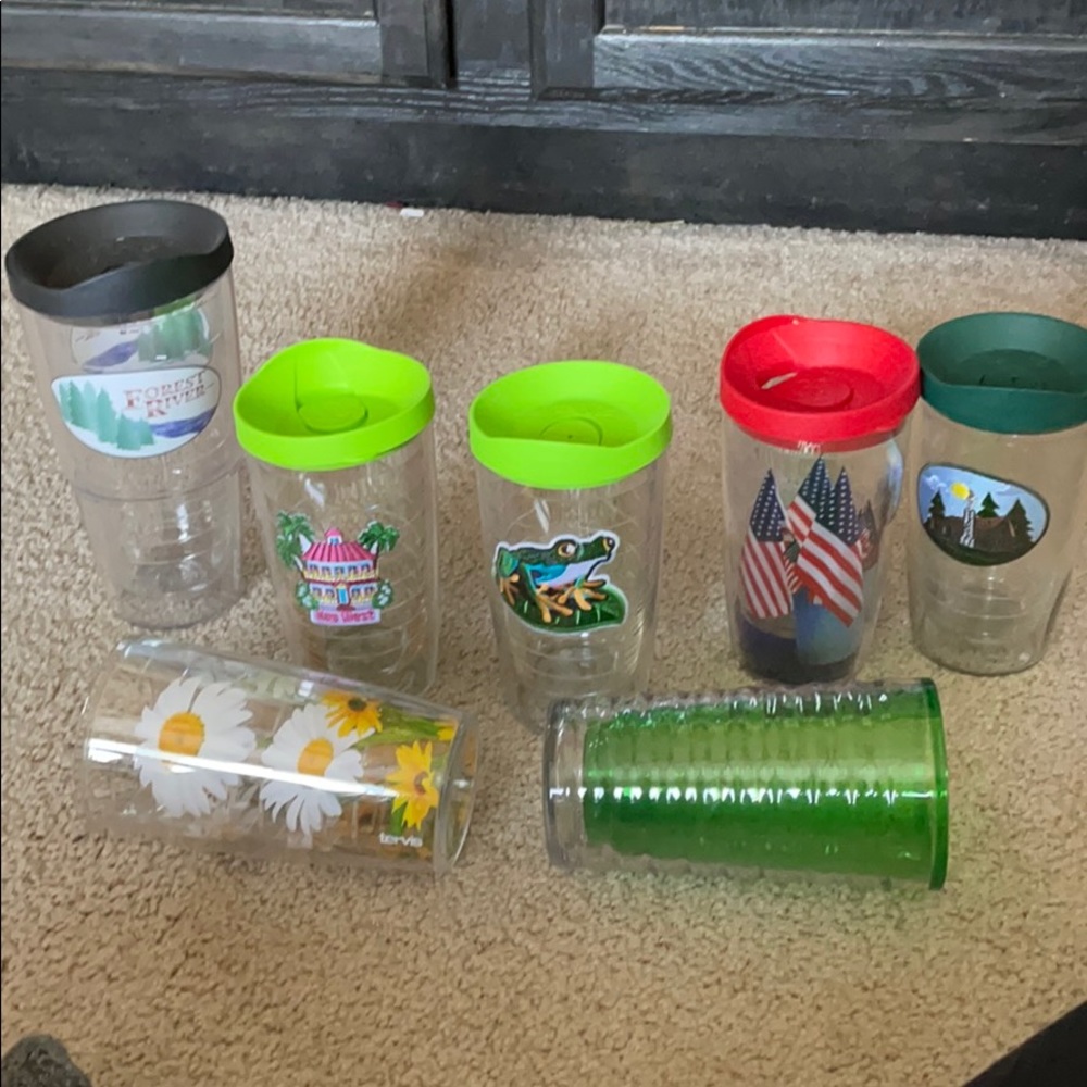 Tervis Cup Lot, 6 18 oz cups 1 24 oz all one price
